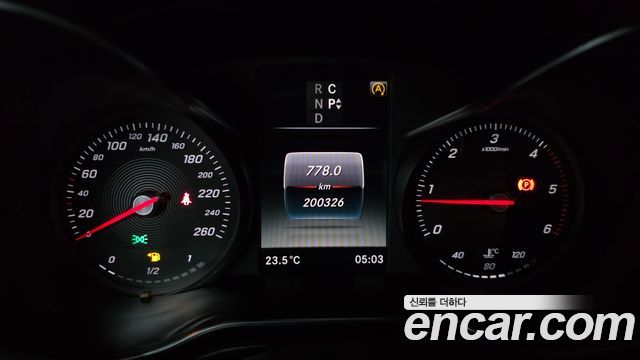 Mercedes-Benz V-Class V250 Bluetec W447 2018 — фото 8