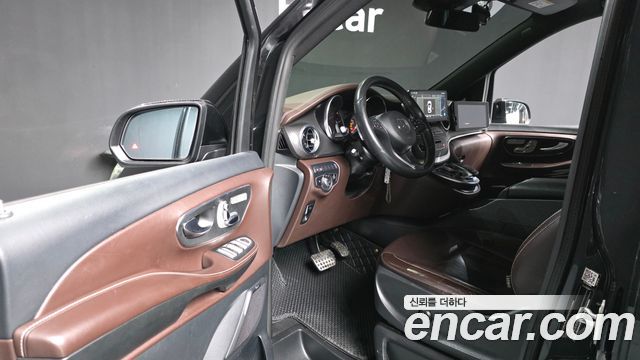 Mercedes-Benz V-Class V250 Bluetec W447 2018 — фото 10