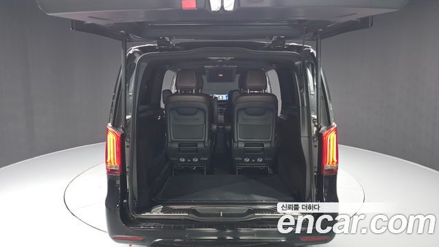 Mercedes-Benz V-Class V250 Bluetec W447 2018 — фото 24