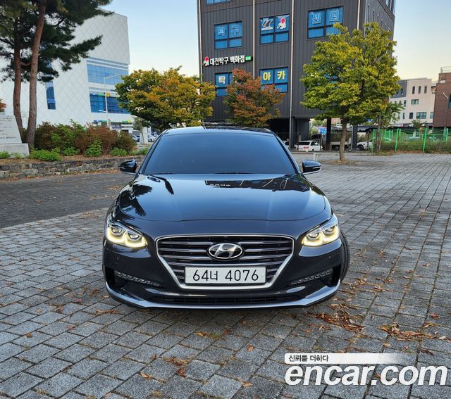 Hyundai Grandeur (IG) 3.0 Exclusive Special