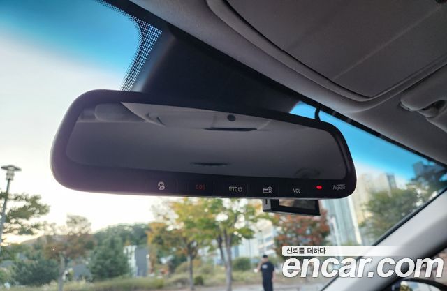 Hyundai Grandeur (IG) 3.0 Exclusive Special 2019 — фото 16