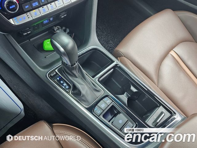Hyundai Sonata New Rise Hybrid Premium 2019 — фото 8