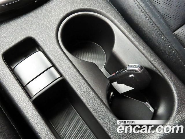Kia Seltos Gasoline 1.6 Turbo 2WD Prestige 2022 — фото 15