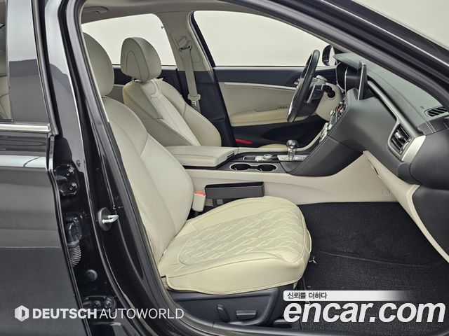 Genesis G70 2.0T Advanced 2018 — фото 9