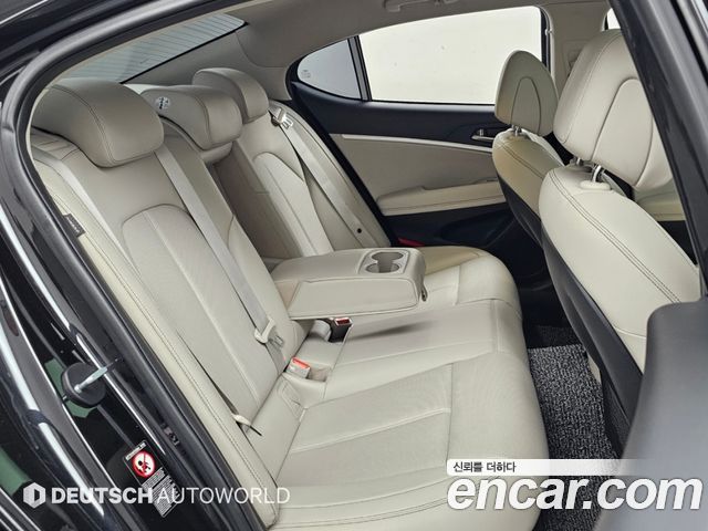Genesis G70 2.0T Advanced 2018 — фото 15