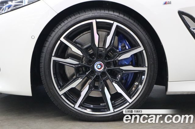 BMW 8 Series (G15) M850i xDrive Gran Coupe 2024 — фото 5