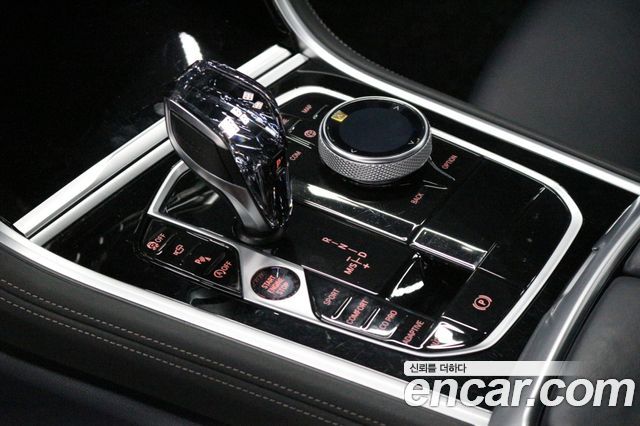 BMW 8 Series (G15) M850i xDrive Gran Coupe 2024 — фото 9