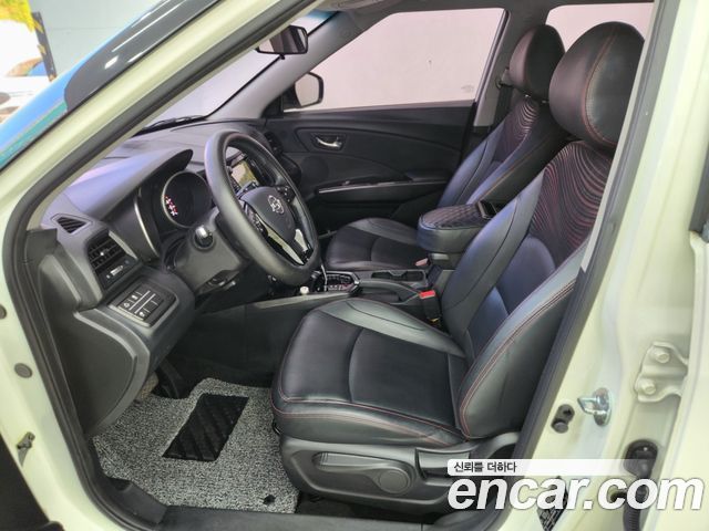 KG Mobility (SsangYong) Tivoli Air Diesel IX 2WD 2016 — фото 8