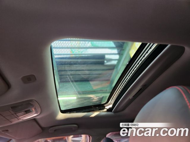 KG Mobility (SsangYong) Tivoli Air Diesel IX 2WD 2016 — фото 17