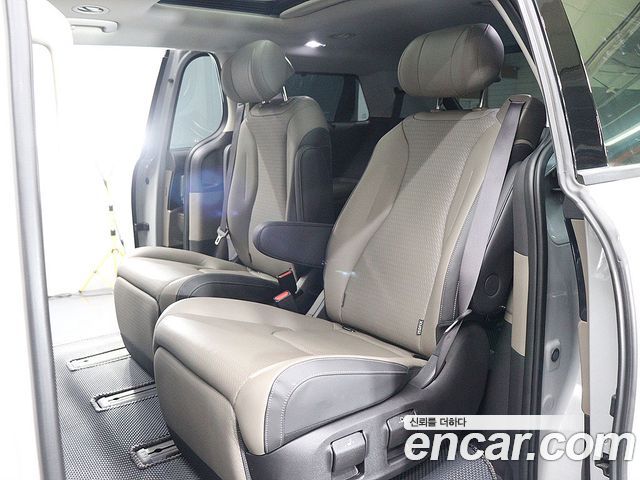 Kia Carnival (IV) Diesel 7-Seater Gravity 2025 — фото 15