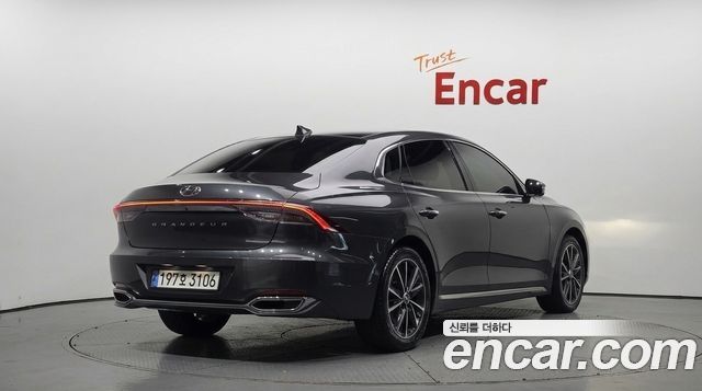 Hyundai Grandeur (IG) 2.5 Le Blanc 2023 — фото 2