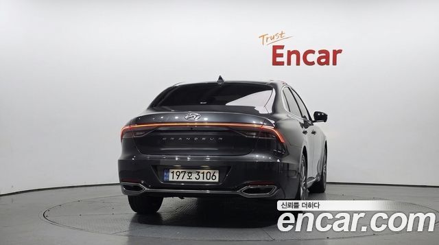 Hyundai Grandeur (IG) 2.5 Le Blanc 2023 — фото 4