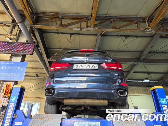 BMW X5 (F15) xDrive 40d 2017 — фото 2