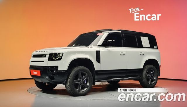 Land Rover Defender (L663) 110 D250 X-Dynamic SE