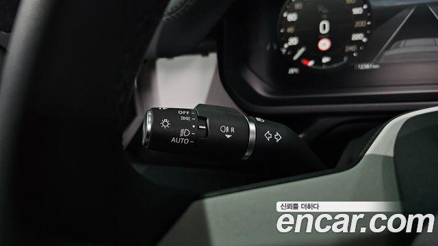 Land Rover Defender (L663) 110 D250 X-Dynamic SE 2025 — фото 29