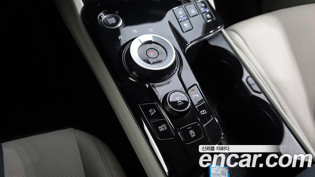Kia Sportage (V) Gasoline 1.6 Turbo 4WD Nobleless 2022 — фото 9