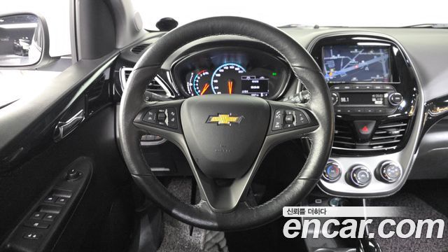 Chevrolet Spark Premier 2019 — фото 13