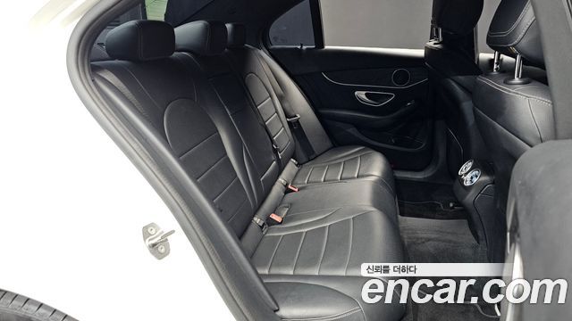 Mercedes-Benz C-Class (W205) C250 d 4MATIC 2016 — фото 12