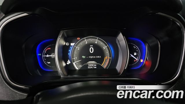 Renault Korea QM6 2.0 LPe Premiere 2WD 2022 — фото 8