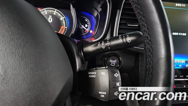 Renault Korea QM6 2.0 LPe Premiere 2WD 2022 — фото 19