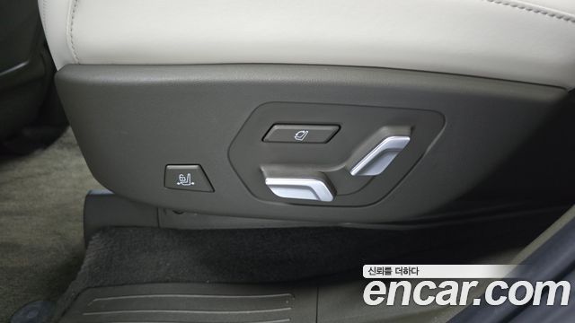 Hyundai Santa Fe (MX5) HEV 1.6 2WD Calligraphy 2025 — фото 36
