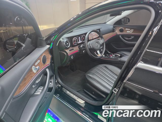 Mercedes-Benz E-Class (W213) E300 Exclusive 2017 — фото 10