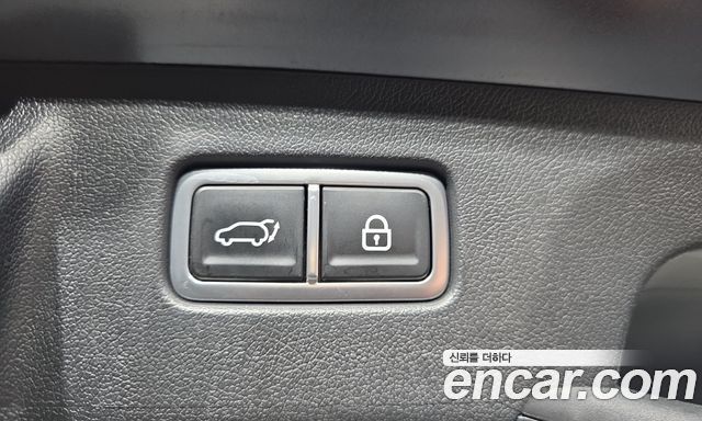 Kia Sorento (IV) Diesel 2.2 4WD Prestige 2023 — фото 18