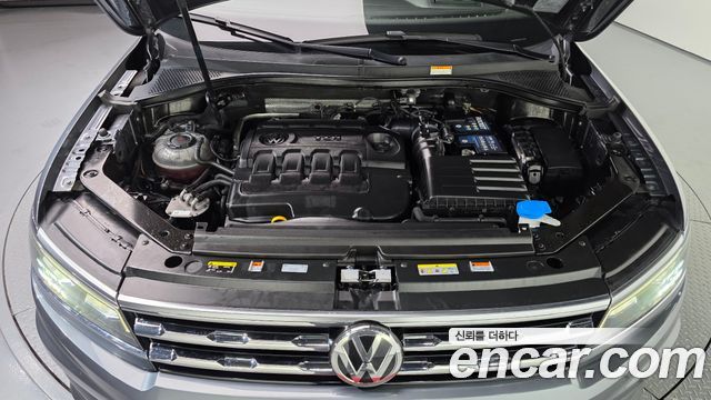 Volkswagen Tiguan Allspace 2.0 TDI Prestige 2020 — фото 6