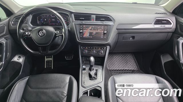 Volkswagen Tiguan Allspace 2.0 TDI Prestige 2020 — фото 7