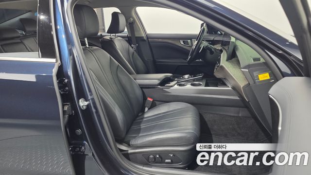 Kia K8 2.5 Gasoline 2WD Noblesse 2022 — фото 26