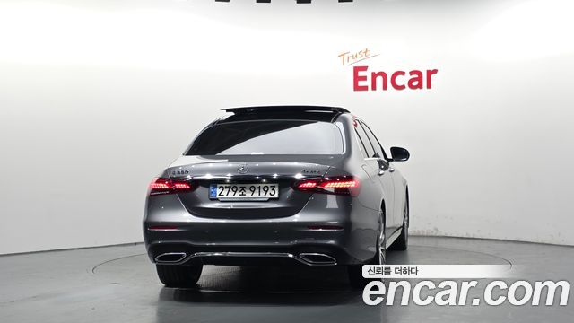 Mercedes-Benz E-Class (W213) E350 4MATIC AMG Line 2021 — фото 4