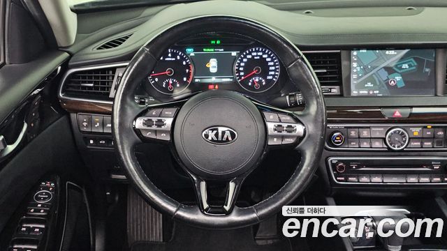 Kia K7 3.0 LPI  Noblesse(Disabled) 2018 — фото 13