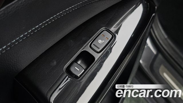 Kia K7 3.0 LPI  Noblesse(Disabled) 2018 — фото 19