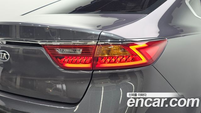 Kia K7 3.0 LPI  Noblesse(Disabled) 2018 — фото 23
