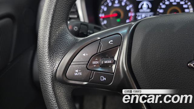 KG Mobility (SsangYong) Tivoli Air 1.5 A1 2WD 2022 — фото 19