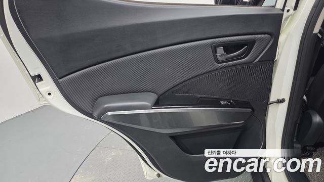 KG Mobility (SsangYong) Tivoli Air 1.5 A1 2WD 2022 — фото 25