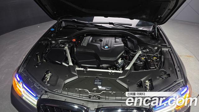 BMW 5 Series (G30) 520i Luxury 2018 — фото 6