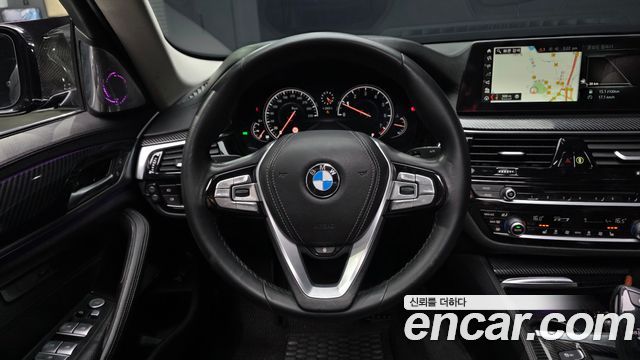 BMW 5 Series (G30) 520i Luxury 2018 — фото 13