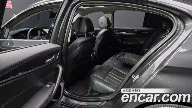 BMW 5 Series (G30) 520i Luxury 2018 — фото 26