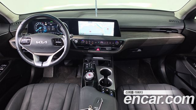 Kia K8 2.5 Gasoline 2WD Noblesse 2024 — фото 7
