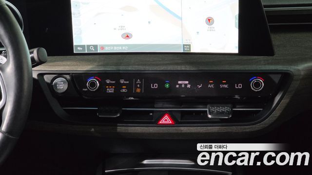 Kia K8 2.5 Gasoline 2WD Noblesse 2024 — фото 16