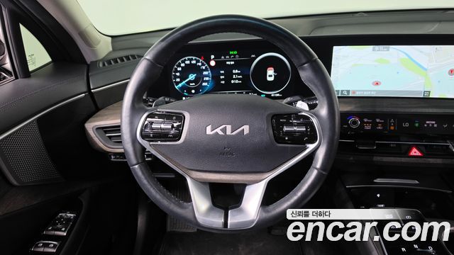 Kia K8 2.5 Gasoline 2WD Noblesse 2024 — фото 18
