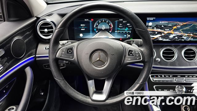 Mercedes-Benz E-Class (W213) E300 4MATIC Avnatgarde 2017 — фото 13