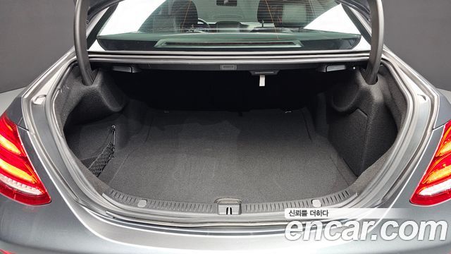 Mercedes-Benz E-Class (W213) E300 4MATIC Avnatgarde 2017 — фото 20