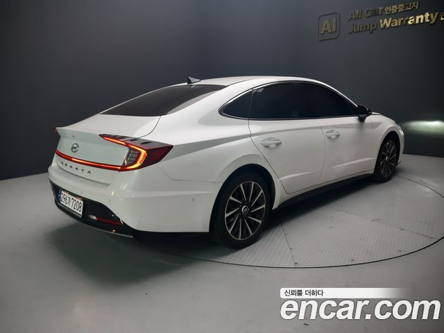 Hyundai Sonata (DN8) 2.0 Premium Plus 2022 — фото 2