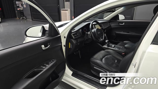 Kia K5 (II) 2.0 SX Luxury 2017 — фото 10