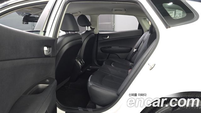 Kia K5 (II) 2.0 SX Luxury 2017 — фото 11