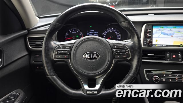Kia K5 (II) 2.0 SX Luxury 2017 — фото 13
