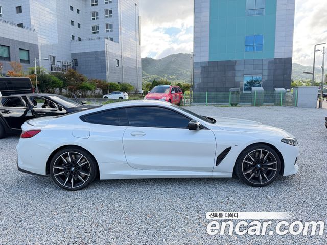 BMW 8 Series (G15) M850i xDrive Coupe 2026 — фото 4