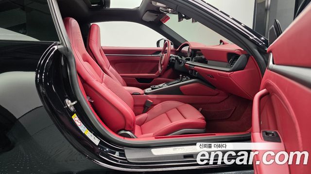 Porsche 911 (992) Carrera 2021 — фото 26